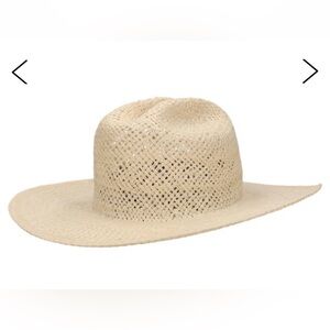 New with tags, Janessa leone  Aiden hat structered western straw Fedora natural